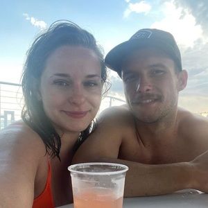 Meet your Posher, Nola